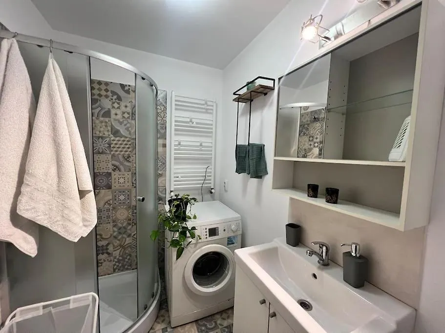 Groundfloor Rahmaninov Apartment Bucharest